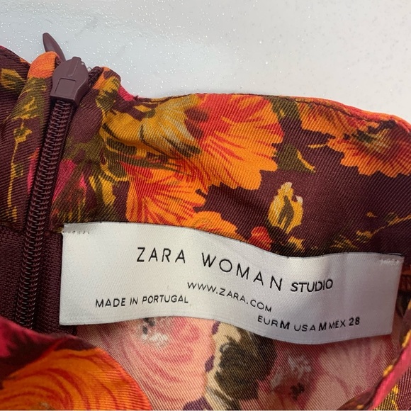 Zara Silk Blouse‎ Top Woman Medium  Purple Floral High Neck Colorful Tropical - Picture 8 of 13